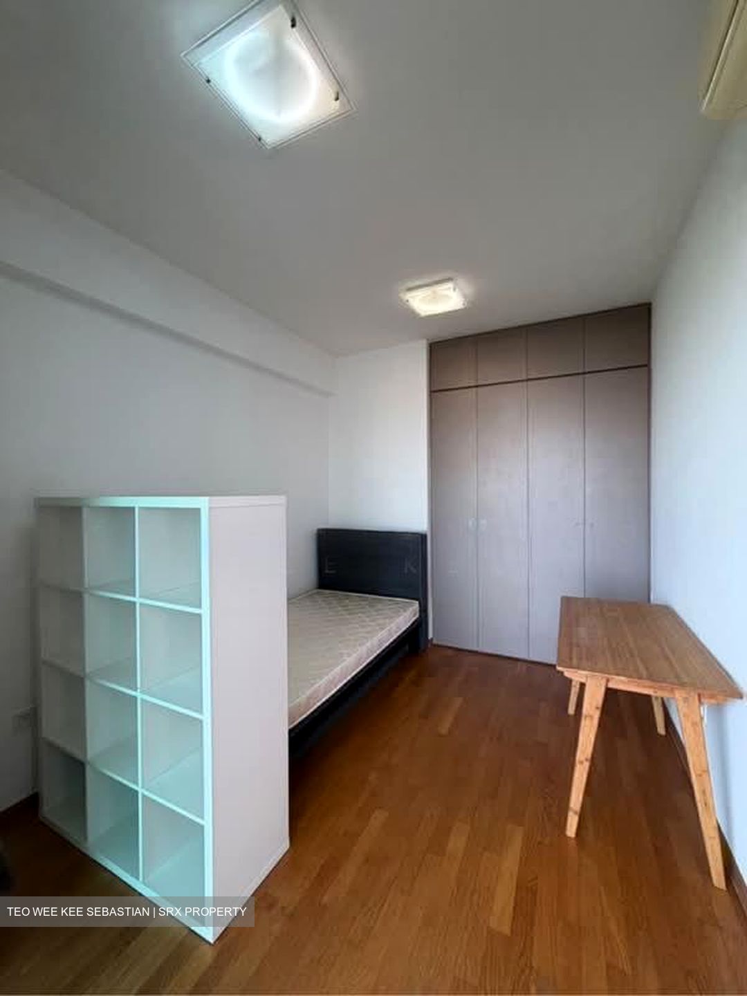 Vacanza @ East (D14), Condominium #598682101